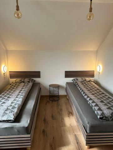 Studio Cosy Au Centre De Couvet Экстерьер фото